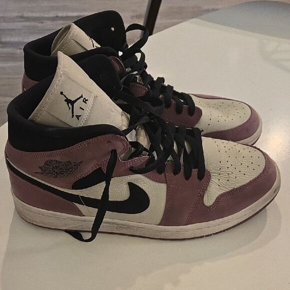 Jordan Shoes - Jordan 1 Mulberry Pink Womens Black and Cream Sneakers Classic High-Top Design